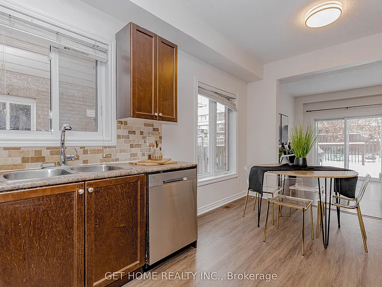 1243 Old Zeller Dr — Photo 22