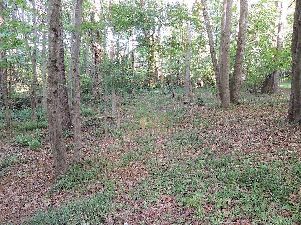 2nd image of 1727 Annette Ct