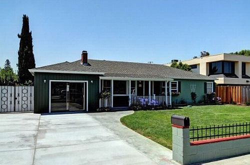 1st image of 467 Carlyn Ave