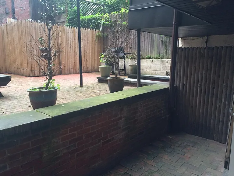 2131 Walnut St #101 — Photo 12