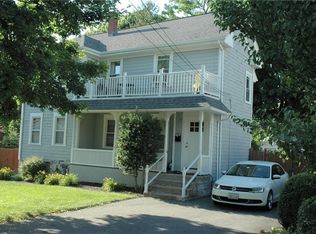 19 Maple St, Warren, RI 02885