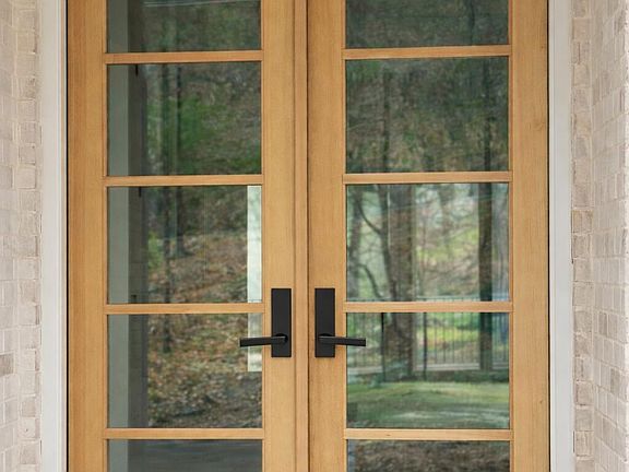 5th image of 3847 Kings Rd