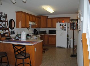 1801 Azalea Bay, Hudson, WI 54016