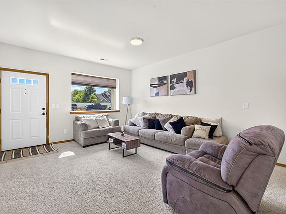 4th image of 1312 N 37th Ct