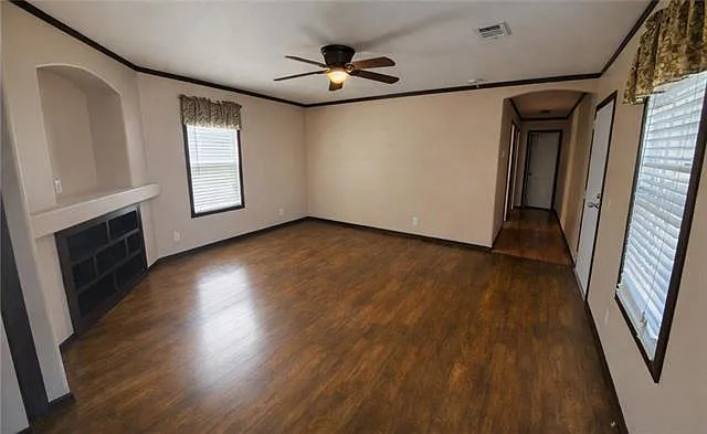 3 bed, 2.0 bath, 1216 sqft, $1,500 — Photo 3