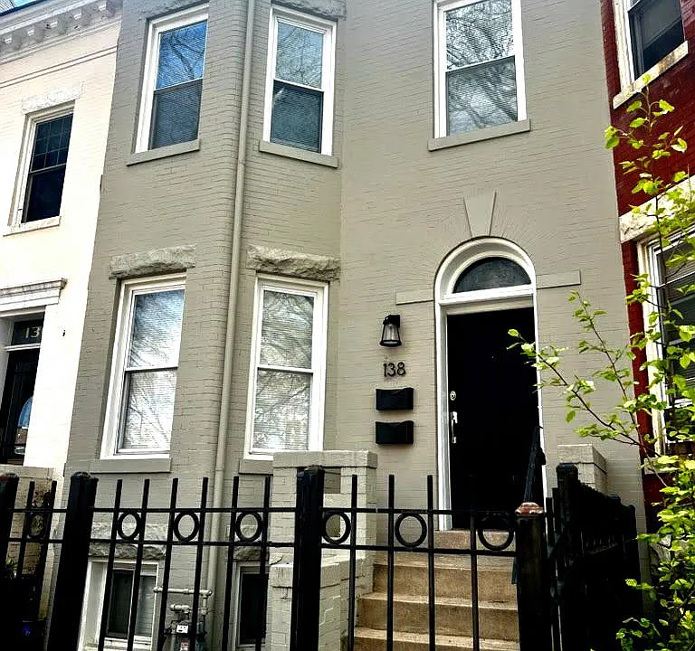 138 Rhode Island Ave NW #A