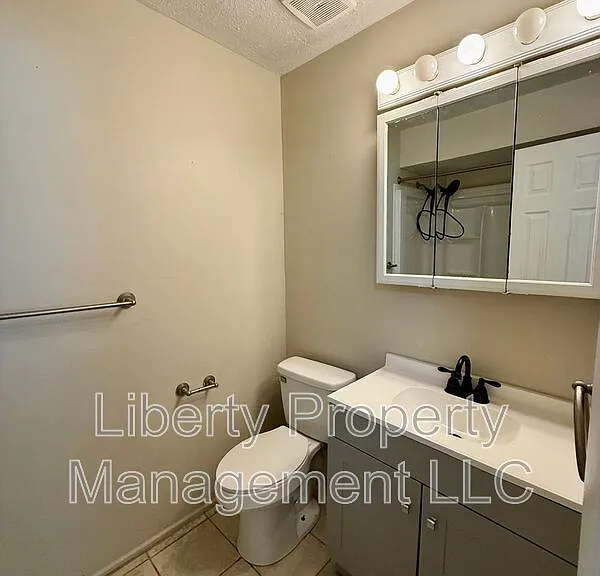 1725 Sand Hill Rd — Photo 8