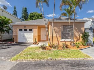 4251 SW 72nd Way, Davie, FL 33314