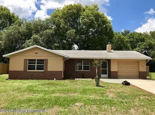 1307 Waterfall Dr, Spring Hill, FL 34608
