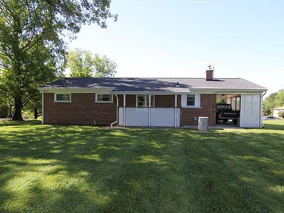 2nd image of 3572 Crestnoll Dr
