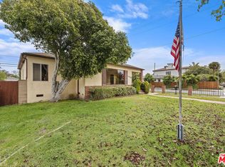 2028 Walgrove Ave, Los Angeles, CA 90066