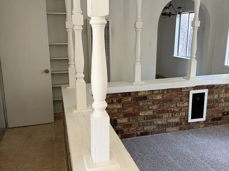 2748 Young St #4 — Photo 9