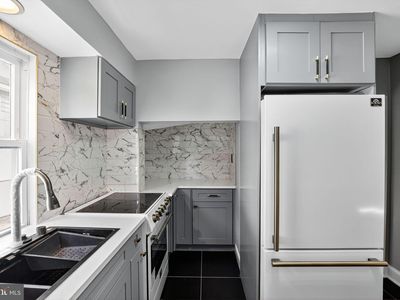 505 Crown St, Willow Grove, PA, 19090