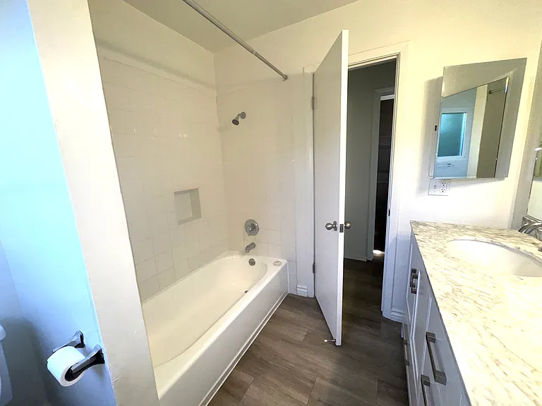 120 Oceano Ave #A — Photo 6