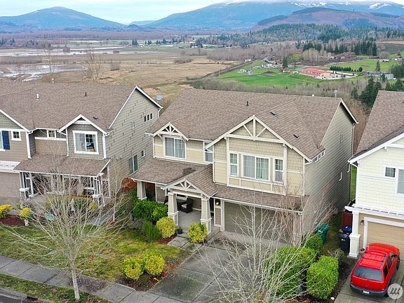 3rd image of 722 Panorama Ridge