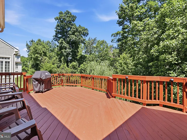 5767 Bush Hill Dr — Photo 66