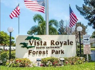 73 Royal Oak Ct APT 203, Vero Beach, FL 32962