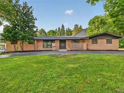 14 Wedgewood Ln, Saint Louis, MO, 63141