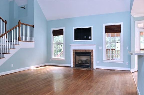 3rd image of 6702 Breeze Point Dr