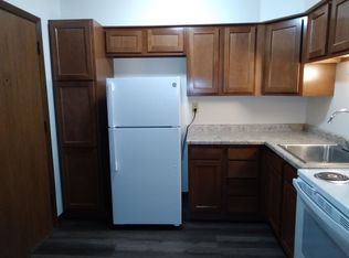 945fox, Neenah, WI 54956