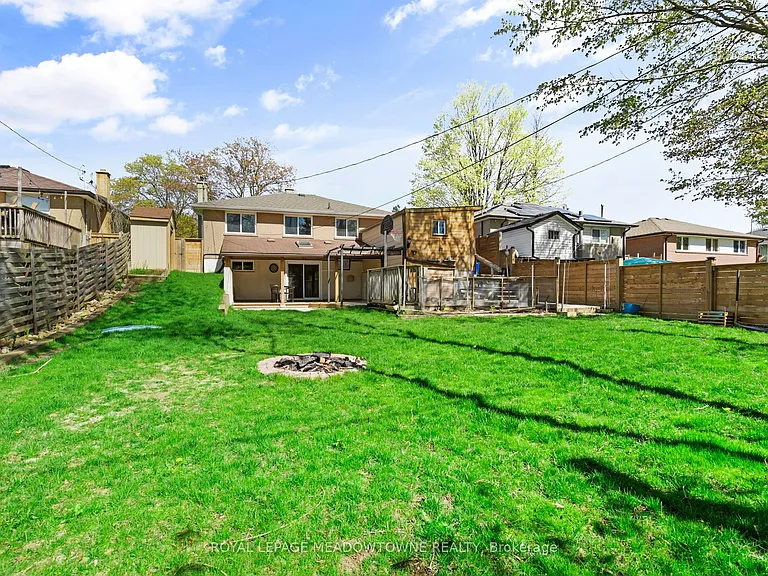 176 Longfield Rd #UPPER — Photo 22