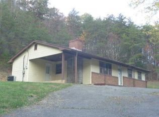 1908 Rich Patch Rd, Covington, VA 24426