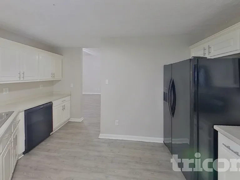 6050 Fieldwood Ln — Photo 6