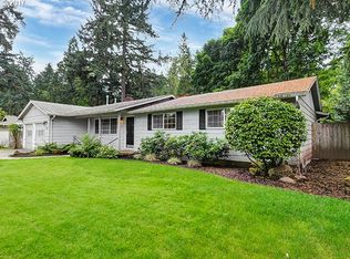 5276 Oakridge Rd, Lake Oswego, OR 97035