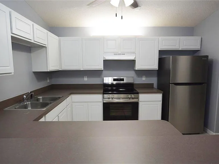 42 Farmsworth Dr #A — Photo 14