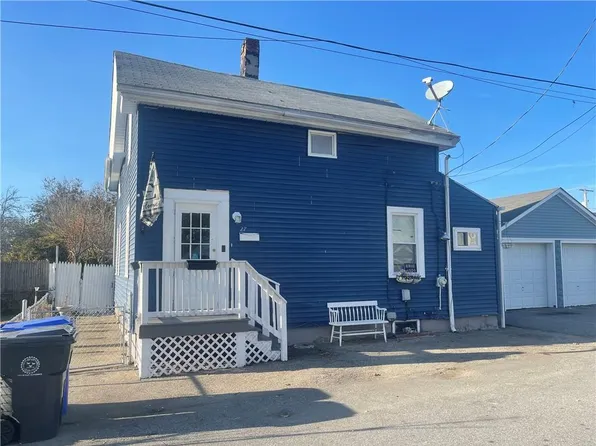 27 Cooper St, East Providence, RI 02914