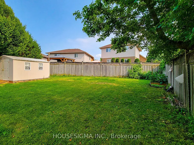 4 Treeview Ct — Photo 41