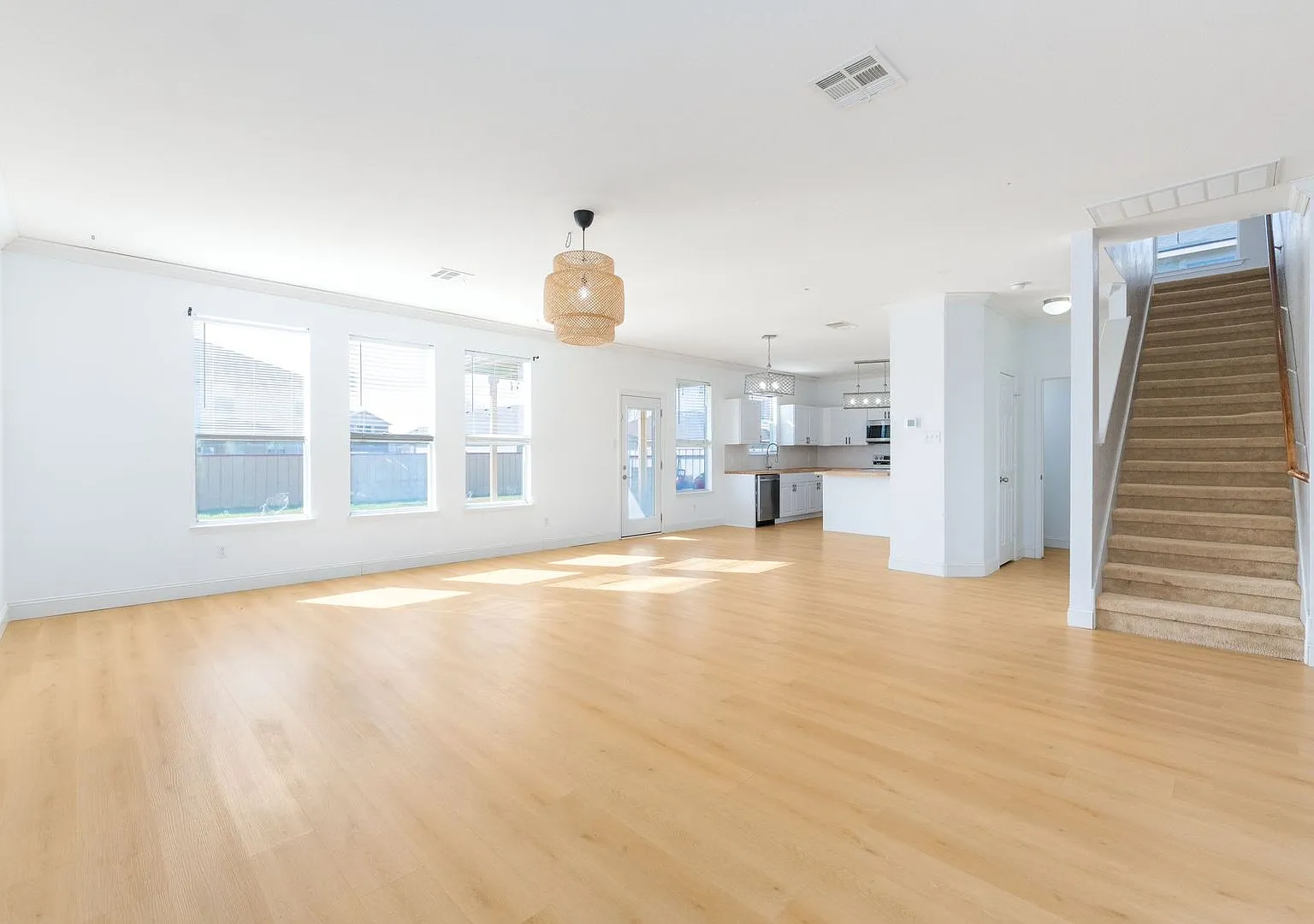 1st Month Rent Free — Photo 2