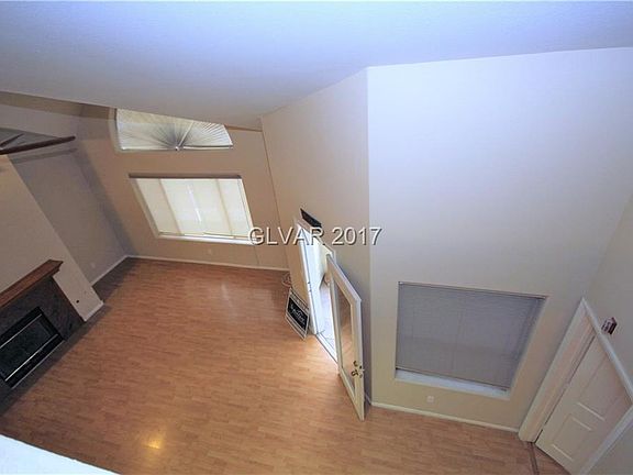 5th image of 701 Capri Dr Unit 17C