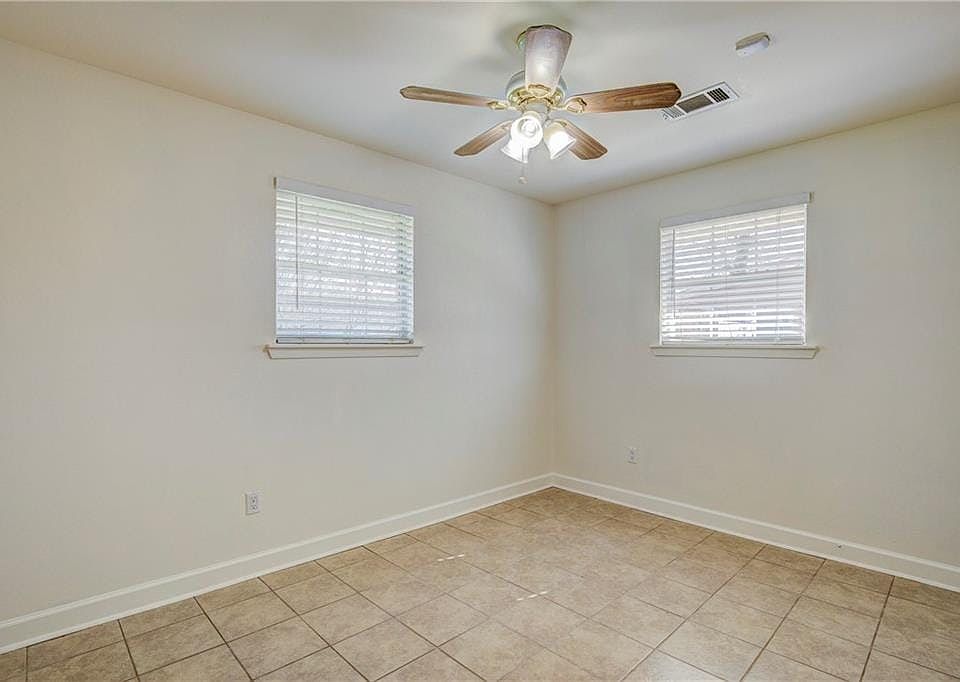 620 Marino Dr, Norco, LA 70079 Zillow