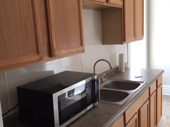 207 N 2nd St, Goodhue, MN 55027