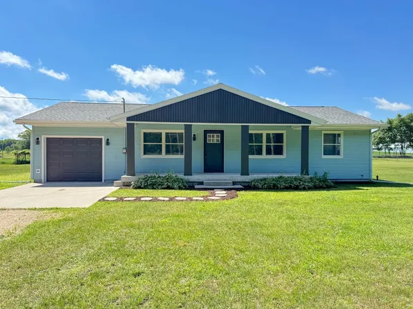 W7719 Pine Ln, Shawano, WI 54166