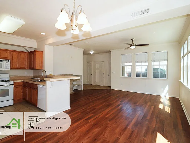 2359 Shining Star Way — Photo 10
