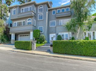 3549 Alana Dr, Sherman Oaks, CA 91403
