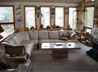 217 Holyoke Ave, Beach Haven, NJ 08008