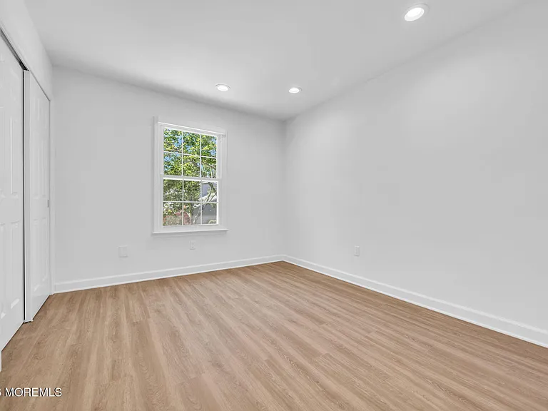 86 Holly Dr — Photo 18