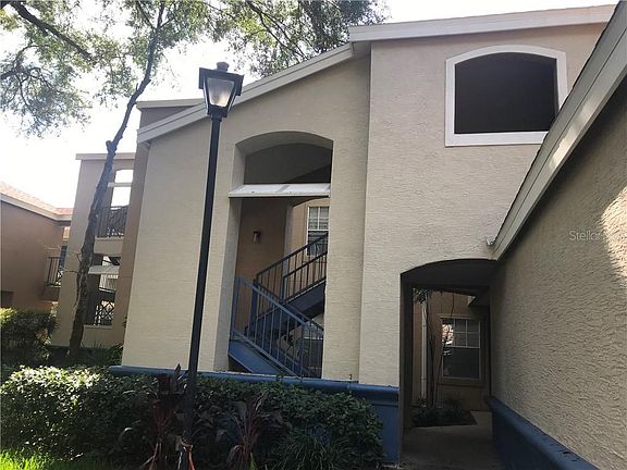 2nd image of 7220 Westpointe Blvd APT 1417