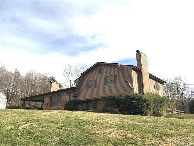 1st image of 2990 Ramblewoods Dr