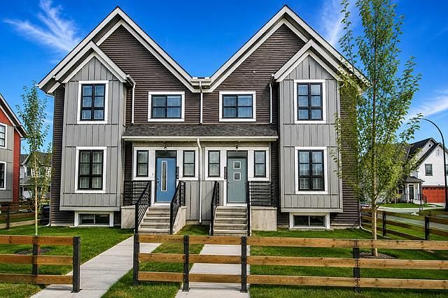 1st image of 100 NW Walgrove Ct SE #3302