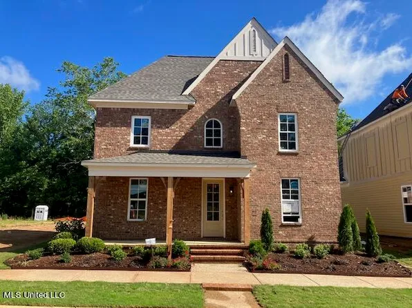 3060 Ac Freeman Dr, Hernando, MS 38632
