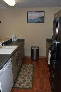 5th image of 17431 Ambaum Blvd S C42 #C42