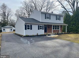 404 E 3rd St, Moorestown, NJ 08057