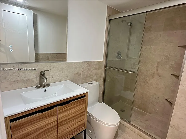 2851 NE 183rd St #109E — Photo 9