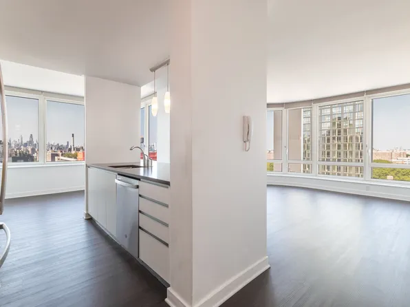 306 Gold Street image 11 of 11