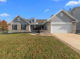 1514 Oakland Hills Dr, O'Fallon, MO 63366