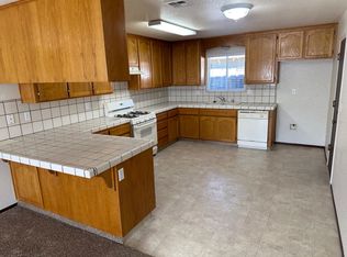 3435 10th St APT 3, Ceres, CA 95307
